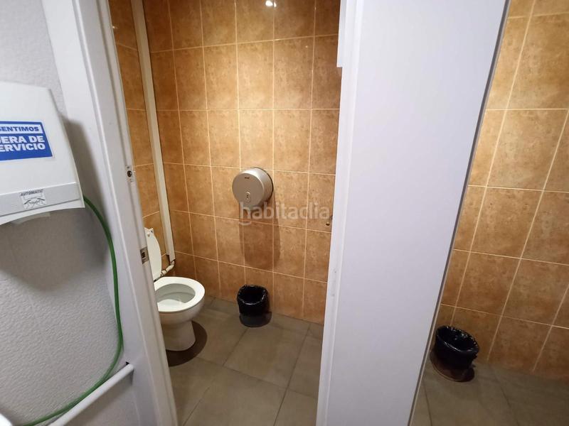 Foto ba9bc8e8-376b-4c0a-860e-3e0ae2be25d8. Pas-de-porte local commercial dans Provençals del Poblenou Barcelona