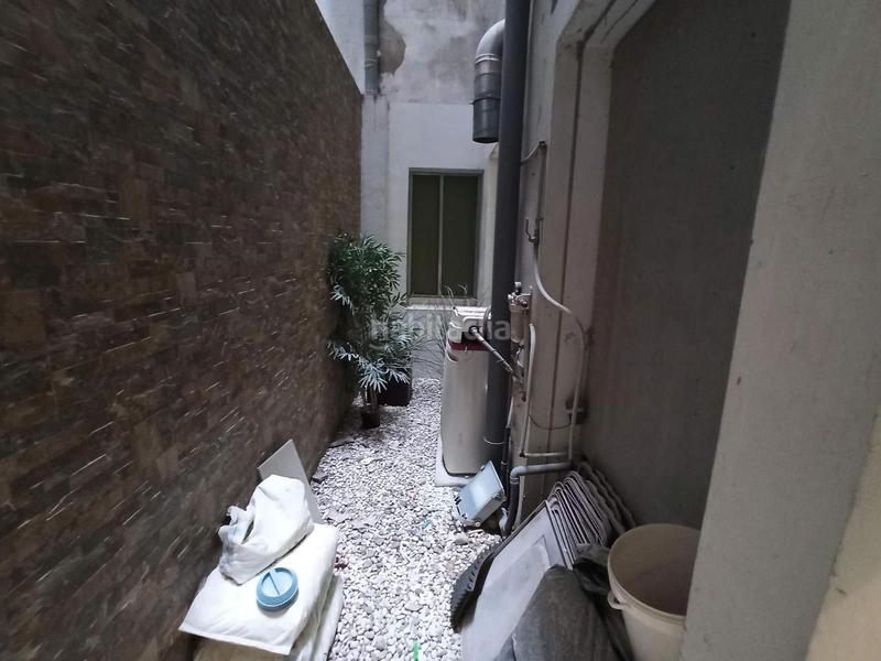 Foto 42708596-6990-4e76-aaeb-b39aa5aced6a. Trapasso locale commerciale in Barri de les Corts Barcelona