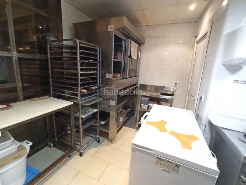 Foto 781ff453-641e-4d11-9434-2e76e7dcf176. Trapasso locale commerciale in Barri de les Corts Barcelona