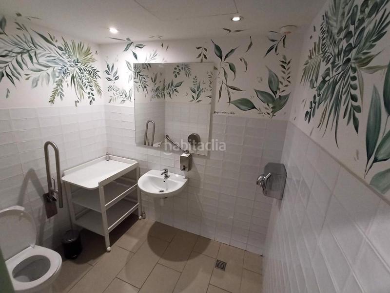 Foto 7edaf6d4-59c9-43ac-b4a6-912d93a8c299. Trapasso locale commerciale in Barri de les Corts Barcelona