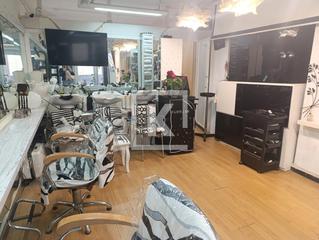 Pas-de-porte Local commercial à Sants. Traspaso de peluquería y centro de estética en zona sants  barce