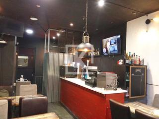Traspàs Local Comercial a Sant Antoni. Acogedor restaurante en traspaso en sant antoni, barcelona