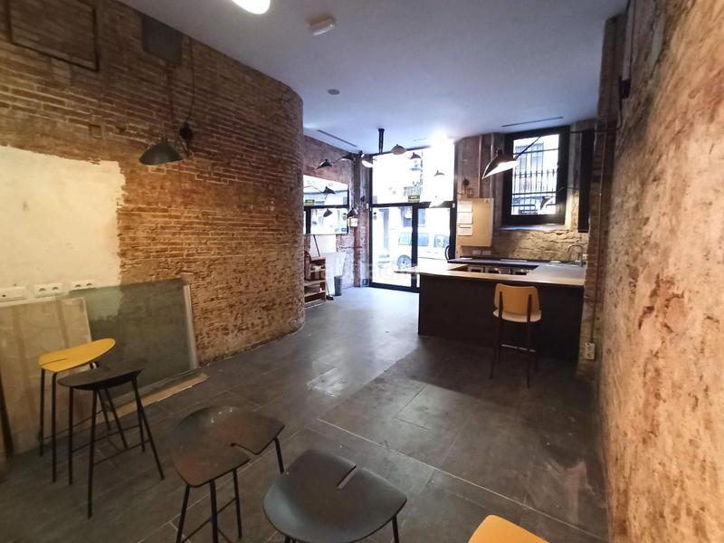 Foto 3f606849-a1e6-4f51-b6ed-8b9ab7797434. Pas-de-porte local commercial dans St. Pere - Sta. Caterina - El Born Barcelona