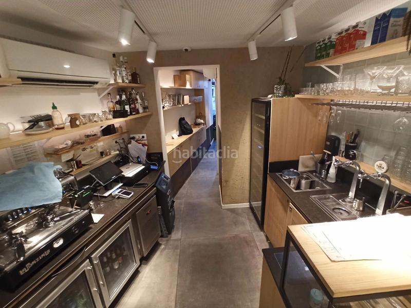 Foto d5f472b5-ce98-4e5f-be9e-759972023e5e. Trapasso locale commerciale in L´Antiga Esquerra de l´Eixample Barcelona