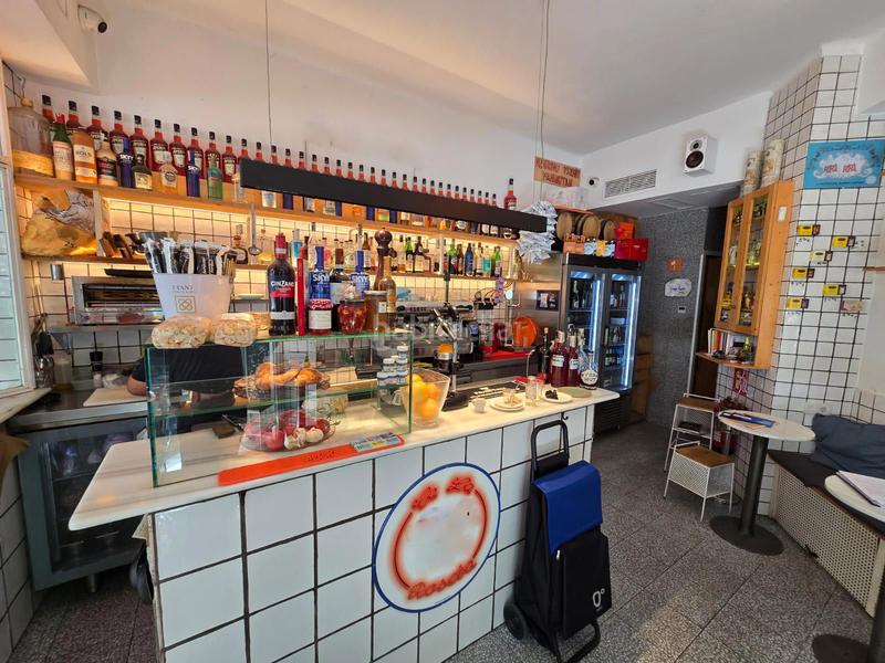 Foto 9c9a3954-867a-458c-b8ee-5783e7a60bcf. Transfer business premise in Sagrada Família Barcelona