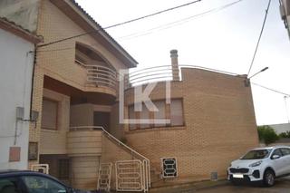 Maison à Albalatillo. Casa señorial con carácter único y gran capacidad familiar en en