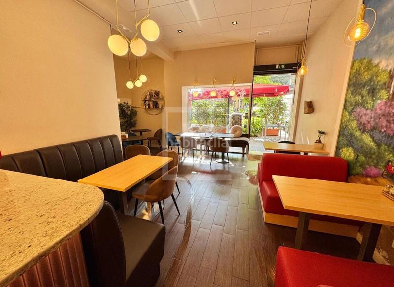 Foto 8f95b025-812f-4848-aa09-5d1e190760b4. Pas-de-porte local commercial dans Dreta de l´Eixample Barcelona