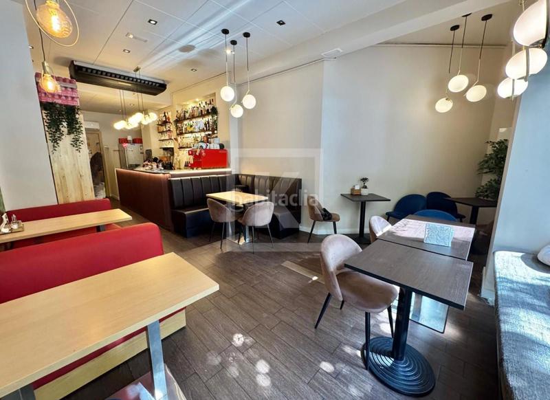 Foto 3e40e4a3-a34c-415d-91eb-fb2fccfa48f4. Umzug geschäftsraum in Dreta de l´Eixample Barcelona