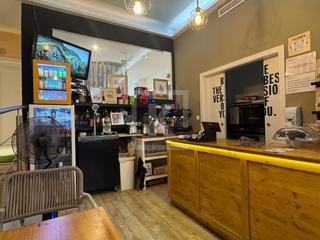 Umzug Geschäftsraum in Barri de les Corts. Traspaso de cafetería beauty en les corts, con licencia doble y