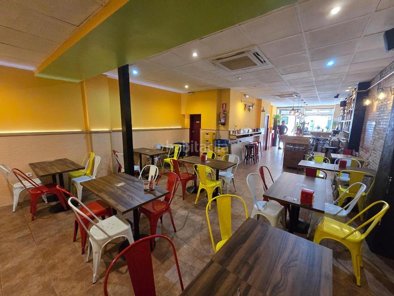 Foto 0e547ace-e0bc-46bc-bcb2-56c286bd84a6. Traspaso local comercial restaurante en funcionamiento en Poblenou traspaso con licencia c3 en Barcelona