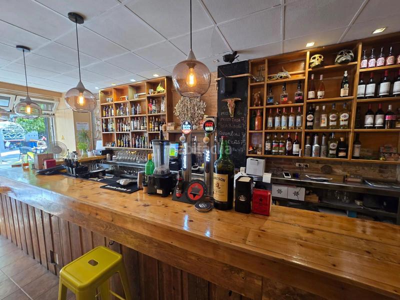 Foto 98c16cd2-1d0d-42bf-a9e5-421d659e49eb. Traspaso local comercial restaurante en funcionamiento en Poblenou traspaso con licencia c3 en Barcelona