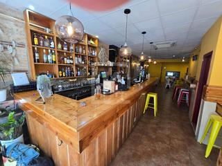 Traspàs Local Comercial a Poblenou. Restaurante en funcionamiento en poblenou  traspaso con licencia