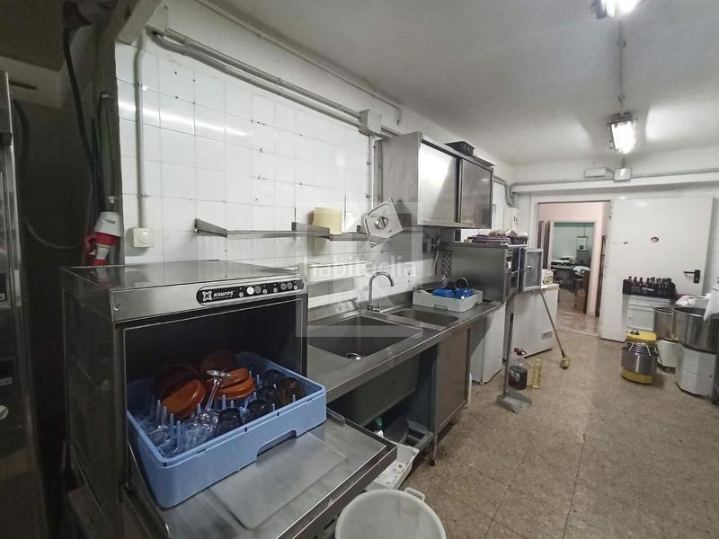 Foto 45ccc557-8bd4-4a57-a224-8a6cf146e7c0. Pas-de-porte local commercial dans La Nova Esquerra de l´Eixample Barcelona