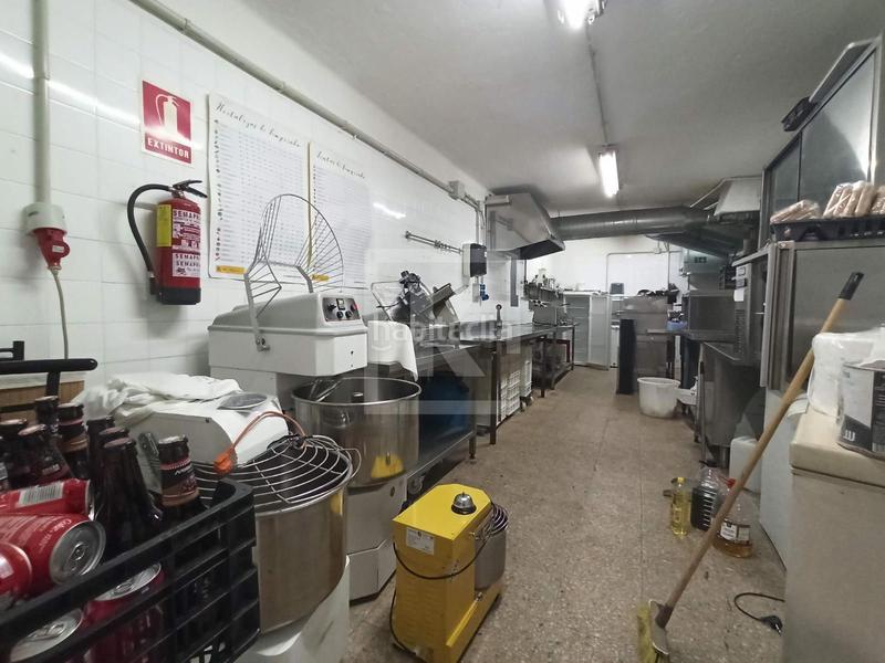 Foto 82cacc6a-c054-464f-bbaa-ec093ec340d2. Umzug geschäftsraum in La Nova Esquerra de l´Eixample Barcelona