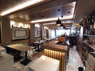 Umzug Geschäftsraum in Sants. Traspaso restaurante operativo con terraza, cerca de estación de