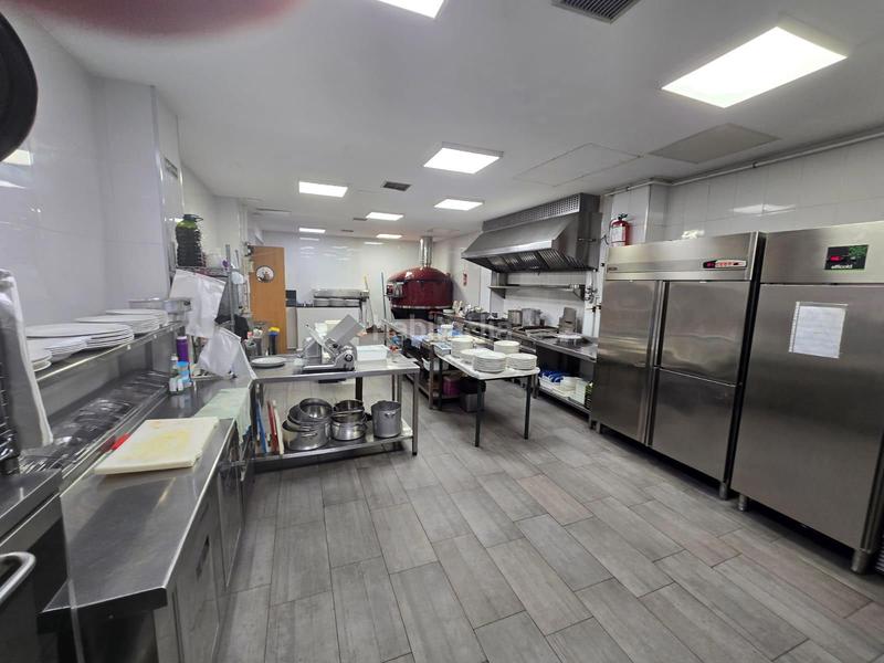 Foto 43532721-e791-4735-91e5-5f40de671d86. Traspàs local comercial a El Poble Sec - Parc de Montjuïc Barcelona