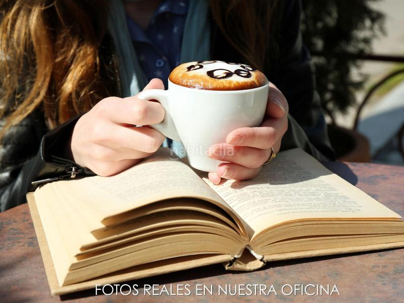 Foto 9d7fc2bd-5db9-4f2a-aa6a-580aa35405c5. Traspàs local comercial a Bufalà Badalona