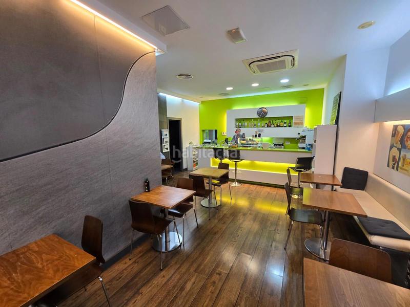 Foto b92bc65c-a6f3-4a4d-bc9e-fc3836c94b10. Pas-de-porte local commercial dans Dreta de l´Eixample Barcelona