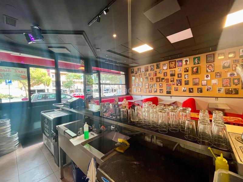 Foto 1254c9a8-e058-4557-b341-0ef83b5e4b96. Traspaso local comercial oportunidad en El Clot restaurantebar equipado con terrazac3 mixta en Barcelona