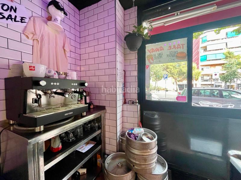 Foto 3b41bba4-1139-4474-b28c-4fb468ab56dc. Traspaso local comercial oportunidad en El Clot restaurantebar equipado con terrazac3 mixta en Barcelona