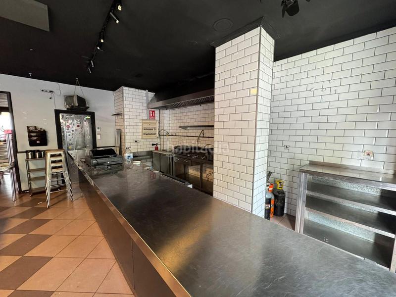 Foto 99ff2d87-9ebd-4b92-bc70-d591e7709423. Traspaso local comercial oportunidad en El Clot restaurantebar equipado con terrazac3 mixta en Barcelona