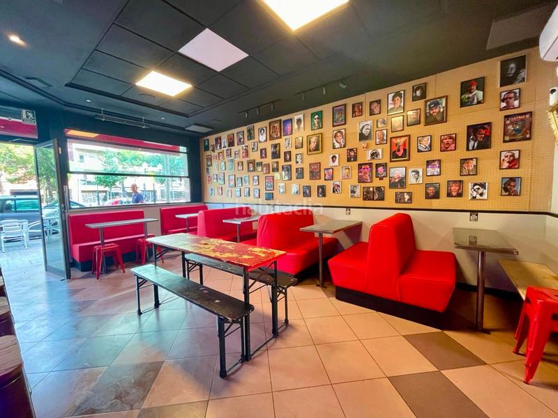 Foto bf67f6c4-5926-4d9f-80ca-8c88590062d3. Traspaso local comercial oportunidad en El Clot restaurantebar equipado con terrazac3 mixta en Barcelona