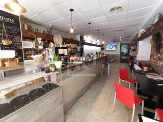 Pas-de-porte Local commercial à Vila de Gràcia. Panaderíapastelería con degustación en traspaso en vila de gràci