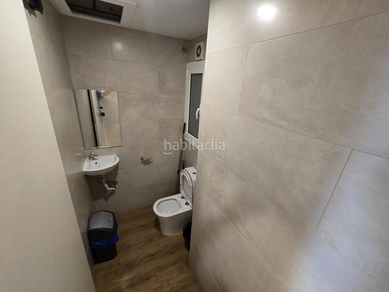 Foto 7e58d9bd-63db-46c2-b883-0a92b1a6ec0a. Transfer business premise in Barri de les Corts Barcelona