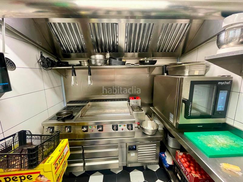 Foto 6c365bb2-eaef-4e61-871b-976ce4de1ee8. Pas-de-porte local commercial dans Centre - Estació Sant Cugat del Vallès