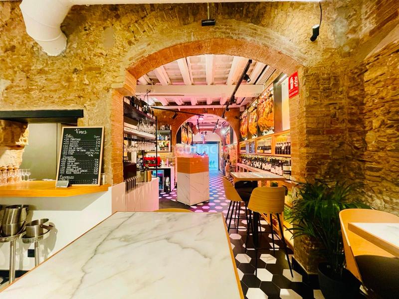 Foto abd0ff6a-17b2-4946-bfab-7480ccc49ac5. Traspaso local comercial traspaso barrestaurante en pleno centro peatonal en Sant Cugat del Vallès