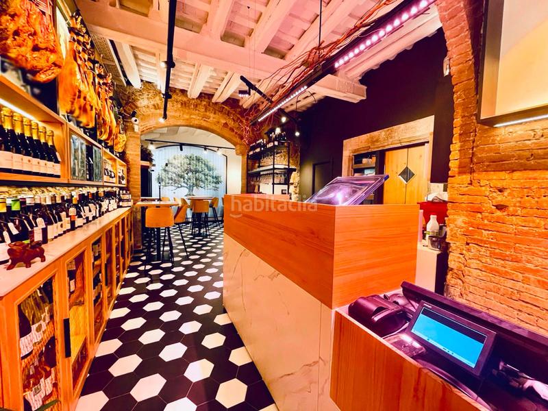 Foto cf0f07ea-6b1c-4982-8e81-7d3e4a35eb44. Traspaso local comercial traspaso barrestaurante en pleno centro peatonal en Sant Cugat del Vallès