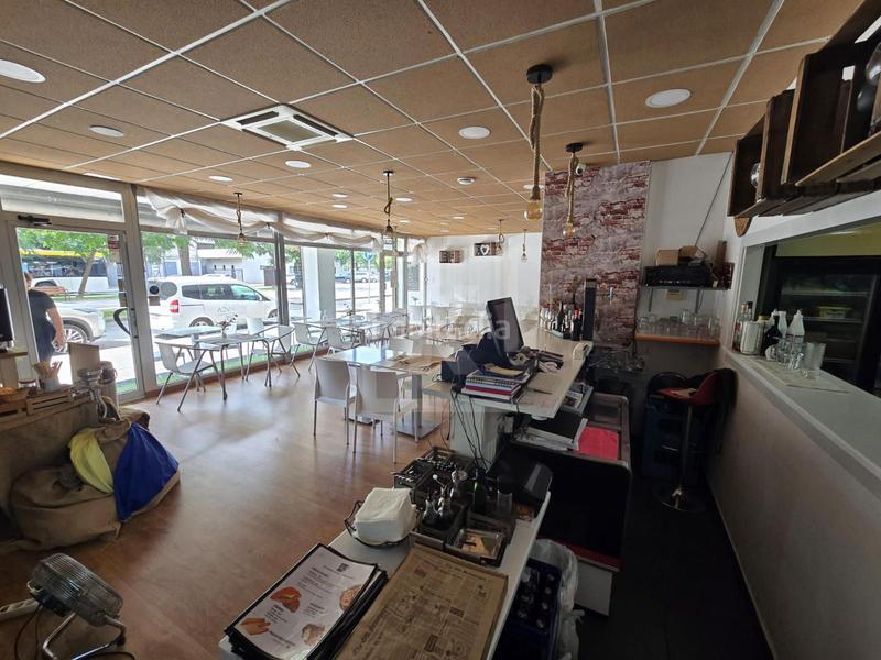 Foto 197e84b1-8b39-433e-9626-7816a3c20dae. Traspàs local comercial a Eixample Sant Joan Despí