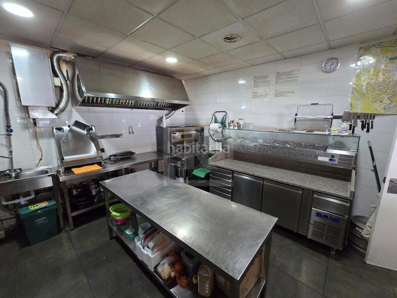 Foto 701eea99-9f7f-42ea-82ce-954d79eaf4a8. Traspaso local comercial restaurante pizzería en traspaso excelente ubicación en Sant Joan Despí