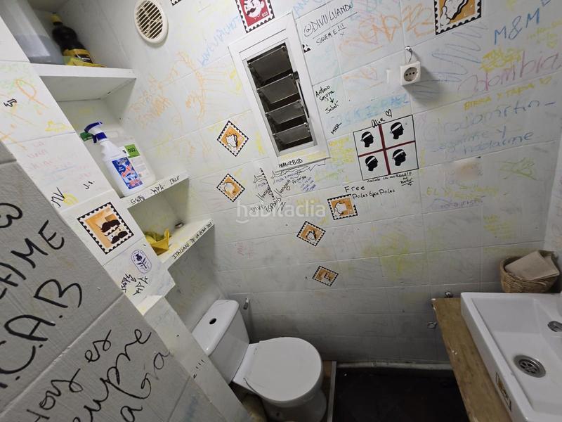 Foto 4471610b-4e63-4ef0-805b-0b577bbed75f. Trapasso locale commerciale in Sant Antoni Barcelona