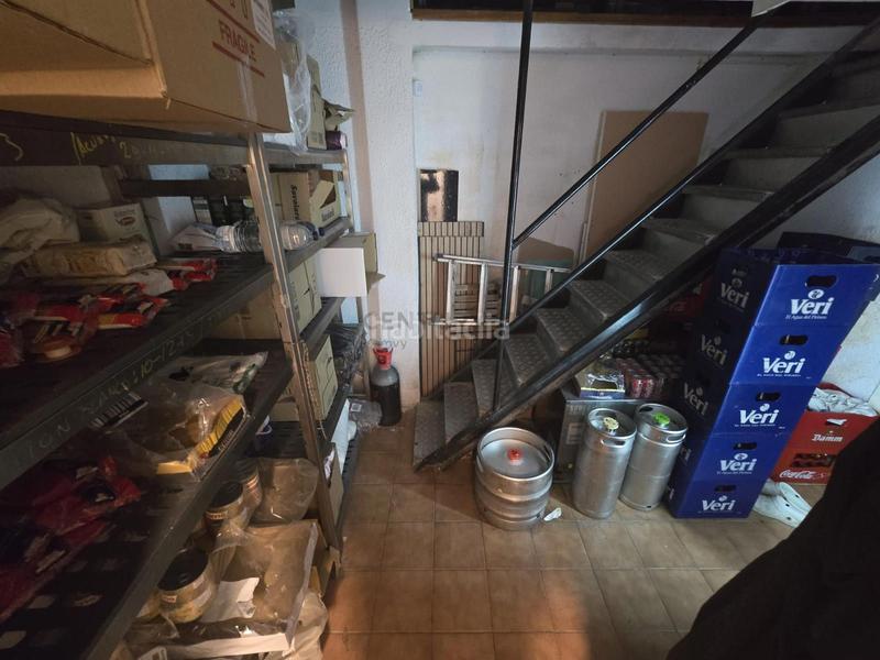 Foto b82ec8f9-7594-4315-81d2-85a49e9367a1. Traspàs local comercial a La Nova Esquerra de l´Eixample Barcelona