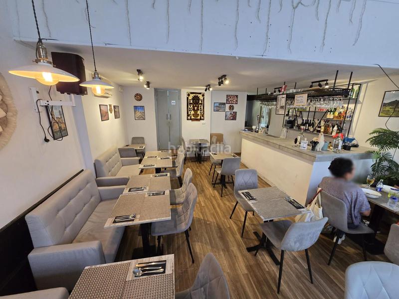 Foto 99554231-7d0d-4a5b-8977-fbb86b1cc159. Traspaso local comercial traspaso barrestaurante c3mixta en el corazón del Gòtic en Barcelona