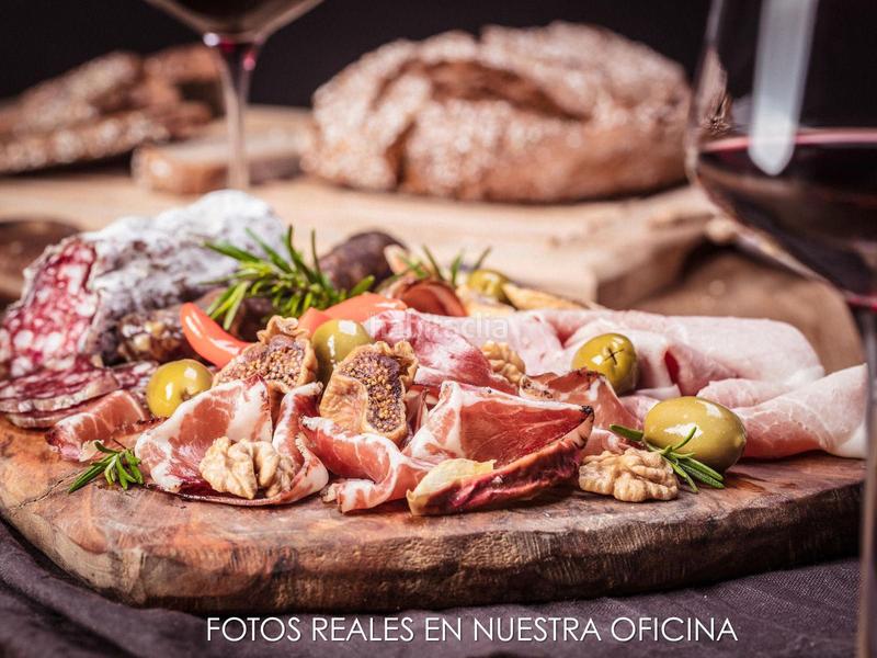 Foto 4c32d3ca-c8ef-4cd1-ad46-6341d16b4d4c. Traspaso local comercial traspaso botiga obrador en la dreta de leixample en Barcelona