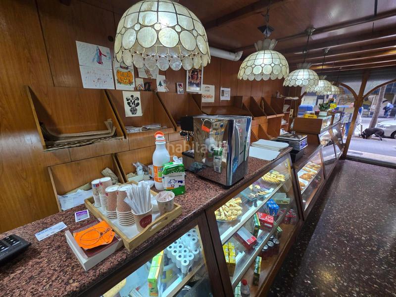 Foto 2c3e8612-a60f-427f-bdd6-dbb6ff9031e9. Traspaso local comercial traspaso de panadería con obrador, licencia platos preparados en Sant Antoni en Barcelona