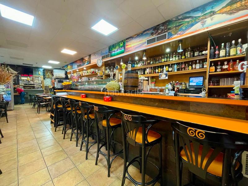 Foto a144e6aa-166b-40ca-aee0-a8e4c3269457. Pas-de-porte local commercial dans La Marina del Port Barcelona