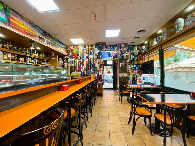 Foto 8000c0d3-0745-4c81-8351-5b52c283d41a. Traspàs local comercial a La Marina del Port Barcelona