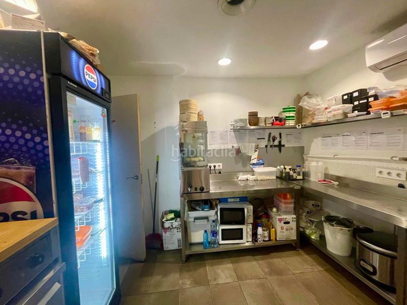 Foto 1f2bf842-f6fe-4865-88c4-e650e2b2e58a. Traspaso local comercial traspaso de bar con licencia c2 en funcionamiento en la dreta de leixample en Barcelona