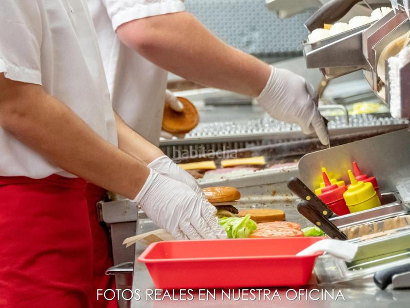 Foto 32d1f98f-283a-4670-8ce3-80aa8e906b69. Pas-de-porte local commercial dans La Verneda - La Pau Barcelona