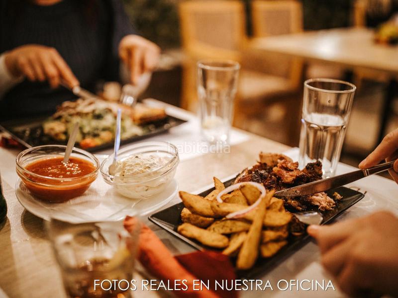 Foto 3dd5d62d-87c4-4fc4-b850-718c1df105d2. Pas-de-porte local commercial dans La Verneda - La Pau Barcelona