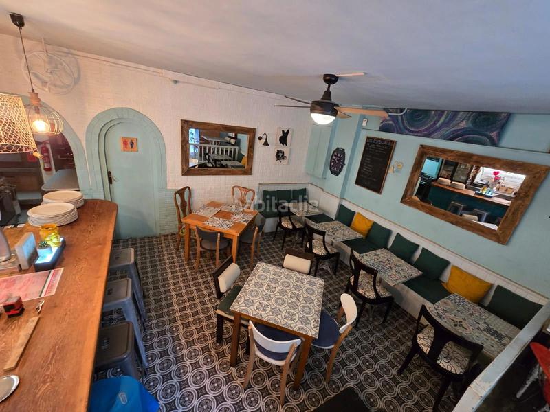 Foto 3e24d81a-e05c-45bc-bf46-03c37d6d531a. Traspaso local comercial oportunidad pequeño restaurante con licencia c3mixta Vila de Gràcia en Barcelona