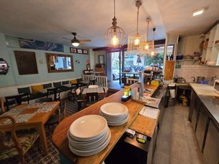 Transfer Business premise in Vila de Gràcia. Pequeño restaurante con licencia c3mixta  vila de gràcia