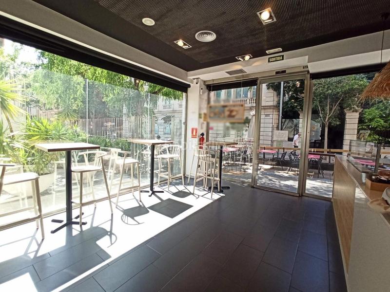 Foto 76fc66b6-fda7-407c-bf9c-6bcf1eeef4bc. Pas-de-porte local commercial dans Sant Gervasi - Galvany Barcelona