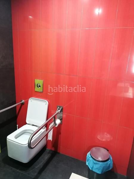 Foto 785999b5-5b54-4892-8986-e76511f674e4. Pas-de-porte local commercial dans Marianao Sant Boi de Llobregat