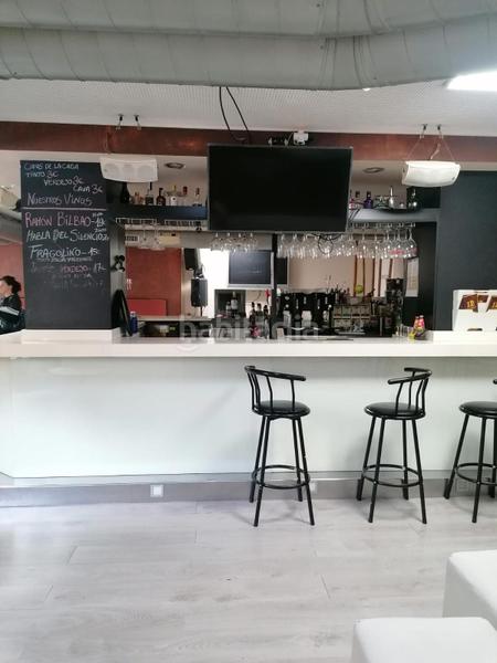 Foto e5e5bd1b-e36c-4044-bd36-a0a3a0fa7028. Pas-de-porte local commercial dans Marianao Sant Boi de Llobregat