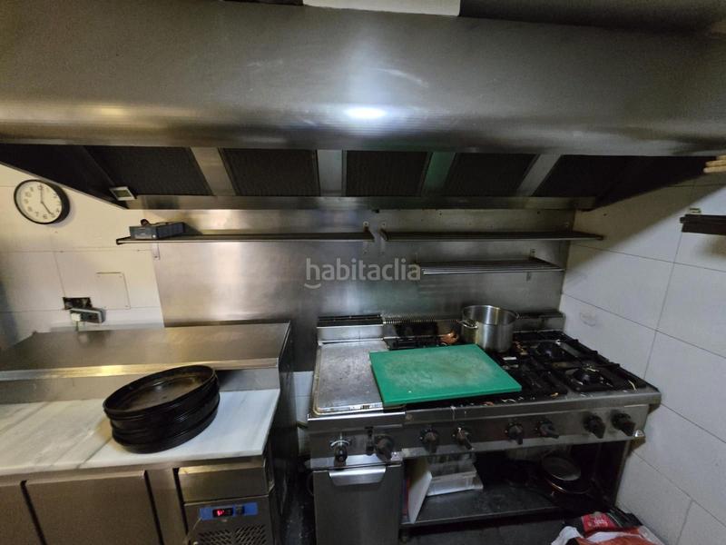 Foto 3b718d34-1e19-4e0f-8a3d-97aa8abebeba. Pas-de-porte local commercial dans La Nova Esquerra de l´Eixample Barcelona