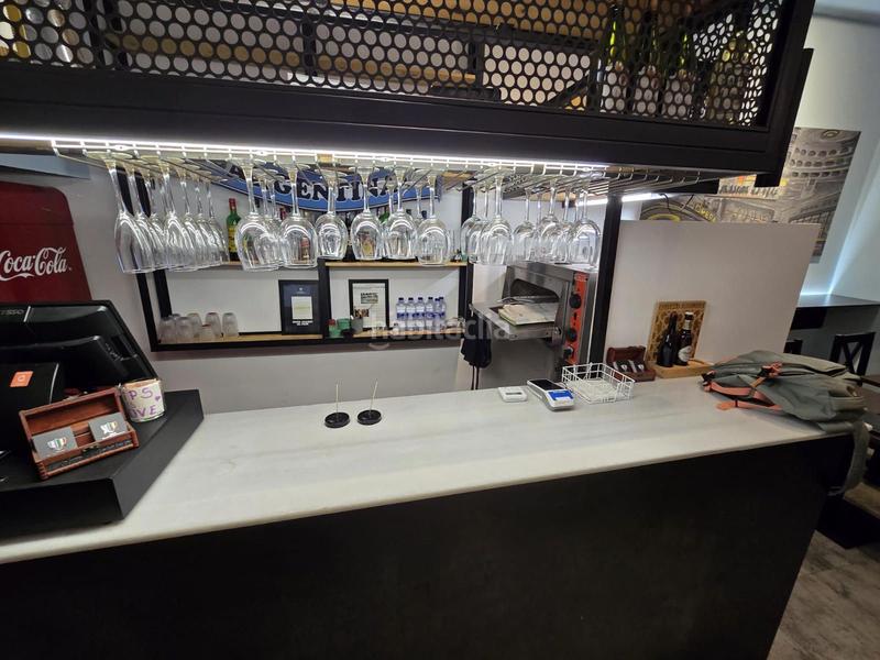 Foto 928c64f5-a6a8-48f1-af14-0622e9b147ae. Traspaso local comercial traspaso restaurante c3mixta y alta facturación zona eixample en Barcelona